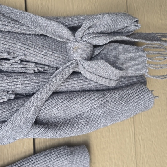 Splendid Cora Fringe Cardigan gray M medium NWT NEW - Picture 10 of 12